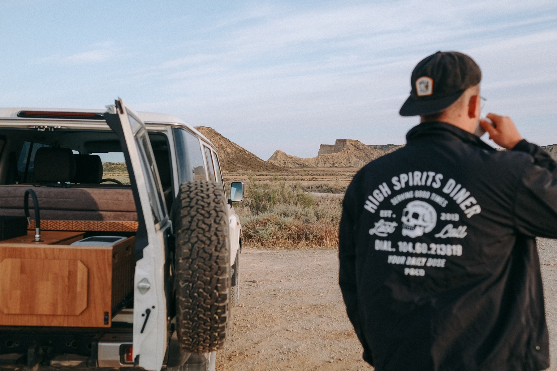 Land Box Premium by Escape Vans