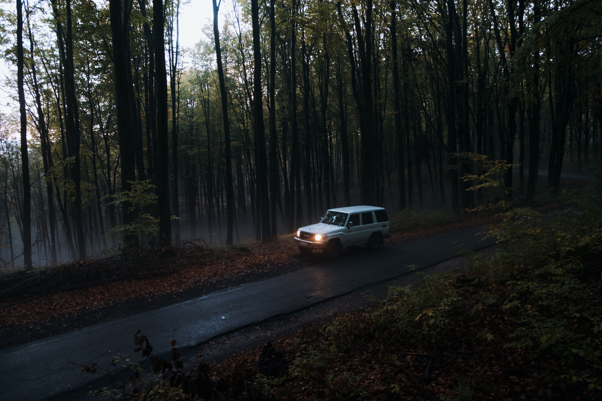 70 series Land Cruiser nightride