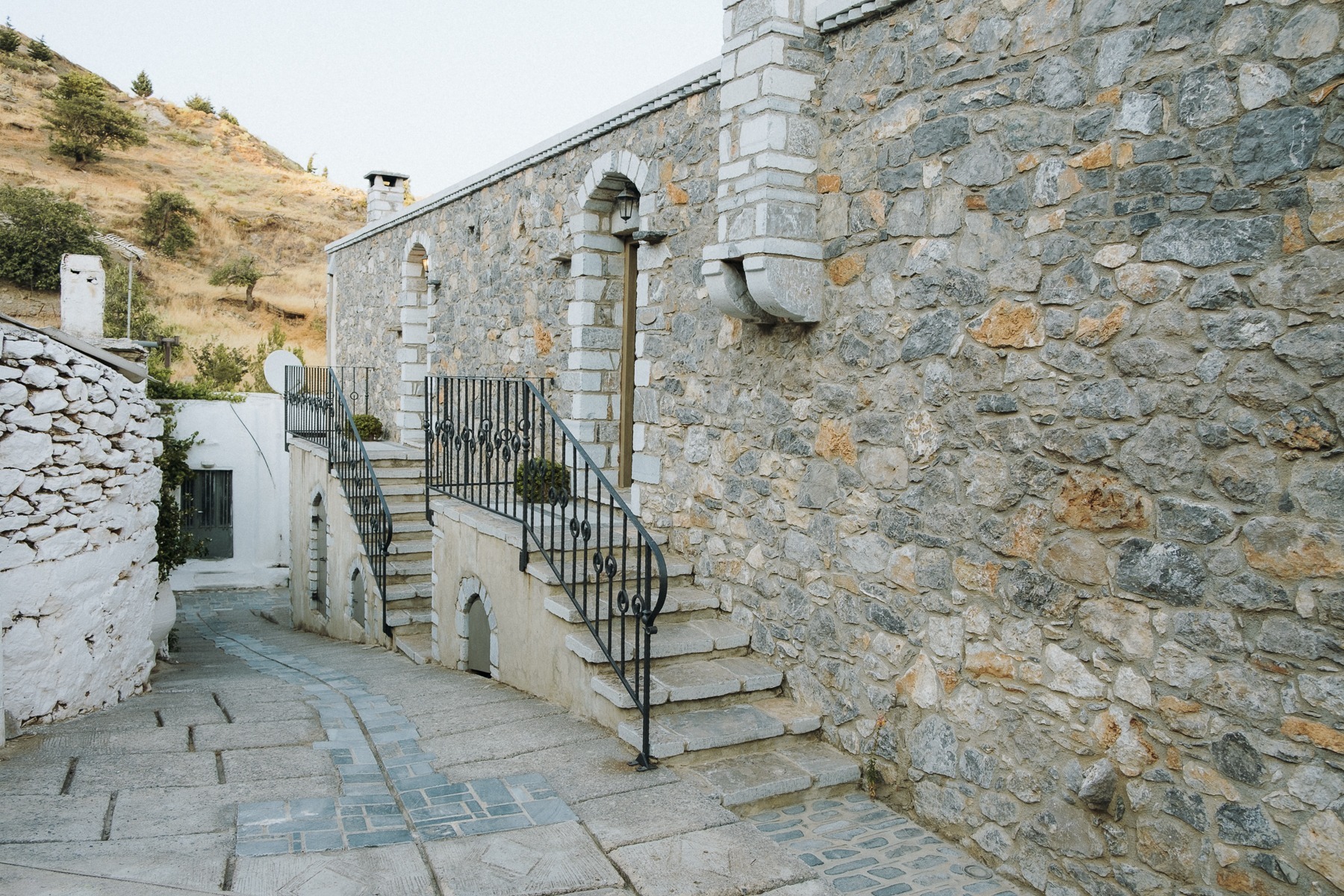 thalori retreat housing