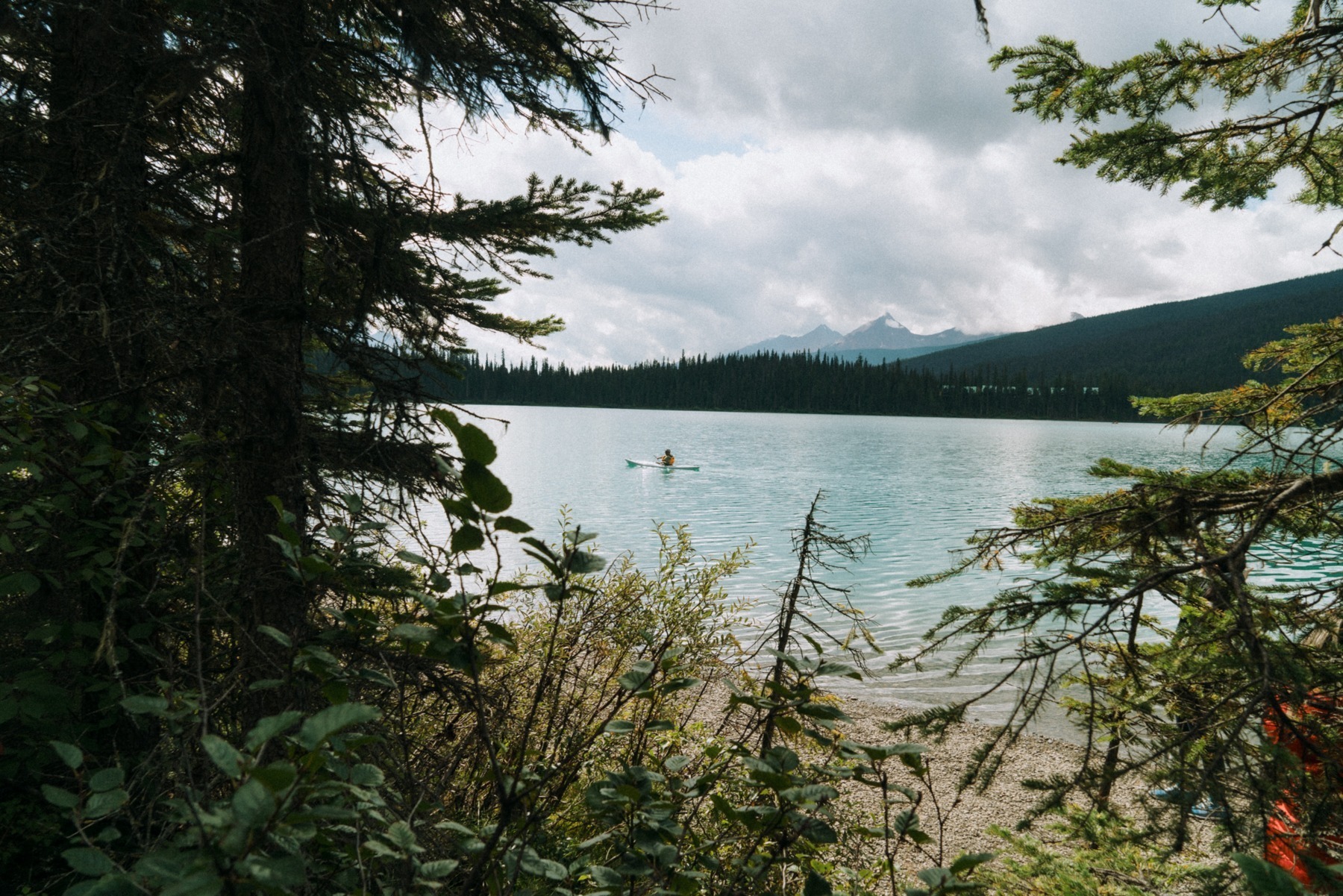 Kajaki na Emerald Lake Góry Skaliste